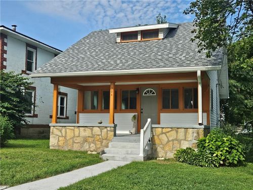 304 N College St, Richmond, MO, 64085-1606 | Card Image