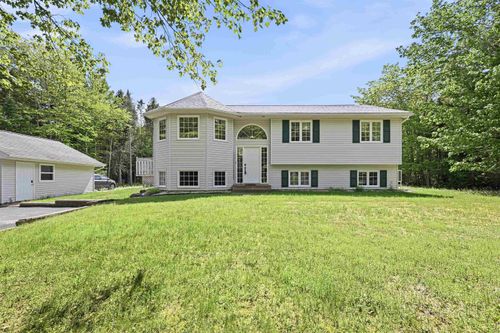 219 Monarch Dr, Beaver Bank, NS, B4E3J1 | Card Image