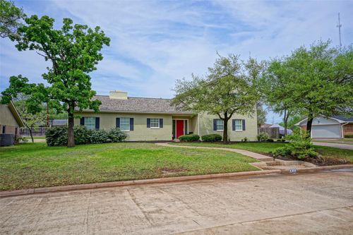 3505 Spring Lane, Bryan, TX, 77802 | Card Image