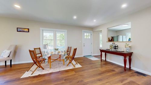 209 Tabor Hill Rd, Fairfax, VT, 05454-9787 | Card Image