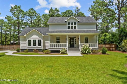228 Turner Rd, Pinehurst, NC, 28374-7910 | Card Image