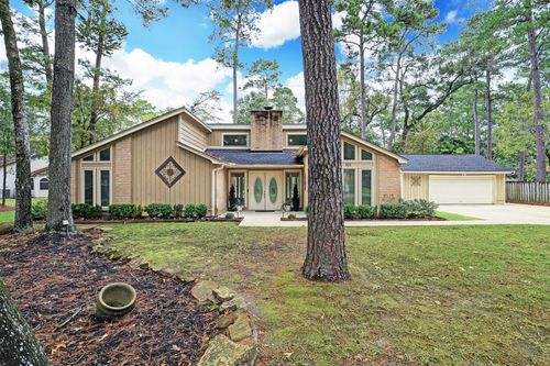 811 Castle Hill Trl, Kingwood, TX, 77339-2947 | Card Image