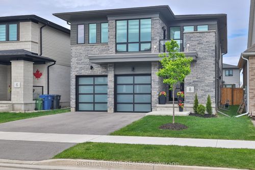 8 Ryder Ave, Guelph, ON, N1G0H3 | Card Image