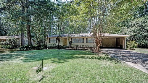 5473 Pine Lane Drive, Jackson, MS, 39211 | Card Image