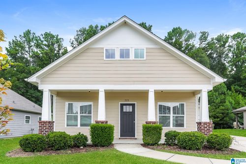 213 Hampton Dr, CALERA, AL, 35040-7903 | Card Image