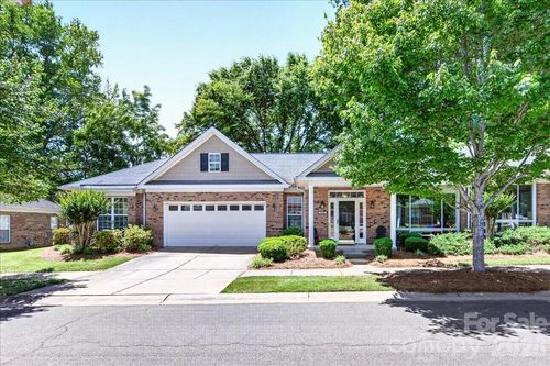 6804 Cinnamon Cir, Mint Hill, NC, 28227-4376 | Card Image