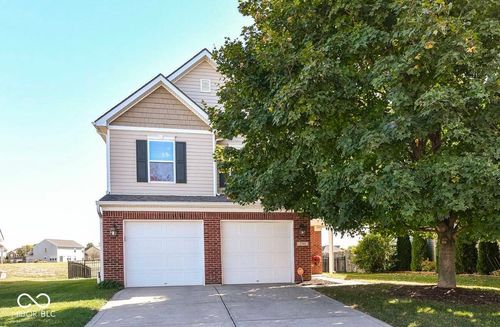 3391 Roundlake Ln, Whitestown, IN, 46075-5504 | Card Image