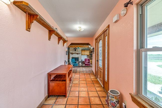 12326 E Veribest Rd, House other with 4 bedrooms, 4 bathrooms and 2 parking in Miles TX | Image 8