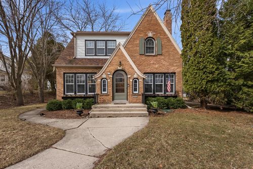 219 S Webster Street, Port Washington, WI, 53074 | Card Image