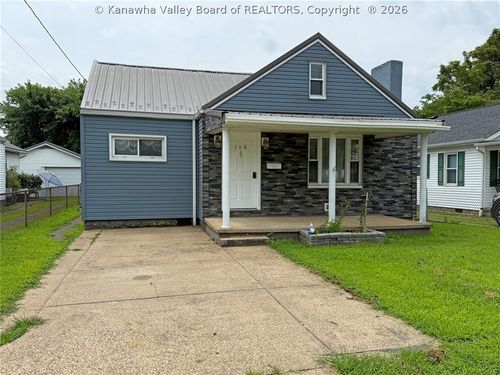 110 W Main St, Belle, WV, 25015-1039 | Card Image