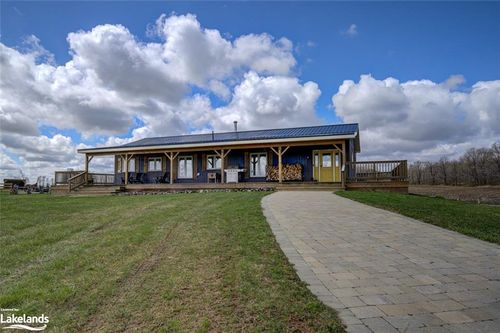 595324 4th Line, Town Of The Blue Mountains, ON, N0H2E0 | Card Image