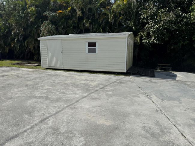 15664 89 Th Pl N, House other with 3 bedrooms, 2 bathrooms and null parking in Loxahatchee FL | Image 35