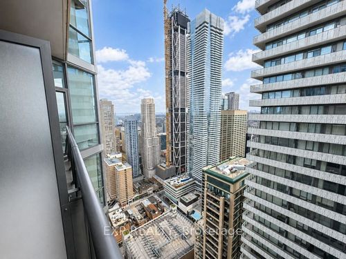 5109-45 Charles Street E, Toronto, ON, M4Y1S2 | Card Image