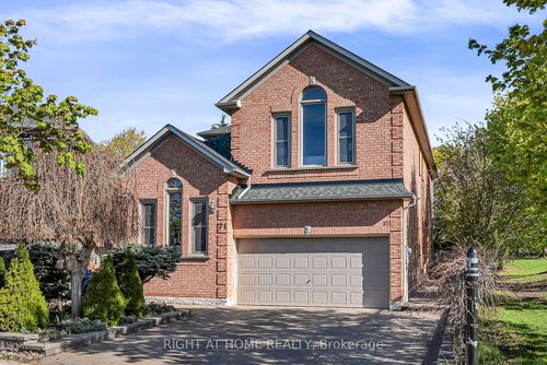 71 Ventura Way, Thornhill, ON, L4J7T4 | Card Image