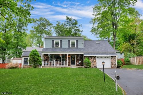 55 Valley View Trl, Sparta, NJ, 07871-1335 | Card Image