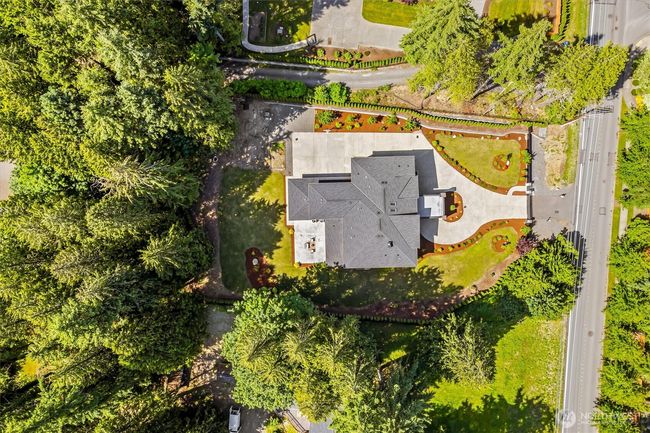 23036 35 Th Ave Se, House other with 5 bedrooms, 7 bathrooms and 3 parking in Bothell WA | Image 39