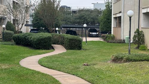 8421 Hearth Dr, Houston, TX, 77054-2741 | Card Image