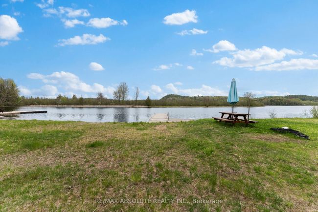 4666 Matawatchan Rd, House other with 3 bedrooms, 2 bathrooms and 8 parking in Griffith ON | Image 46