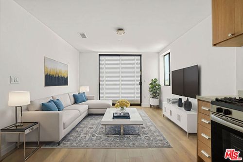 303-1822 Overland Ave, Los Angeles, CA, 90025-4712 | Card Image