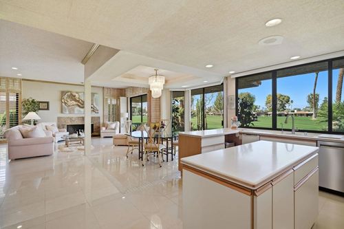 52 Columbia Dr, Rancho Mirage, CA, 92270-3150 | Card Image