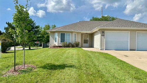 616 Autumn Ridge Ct, Andover, KS, 67002-7203 | Card Image