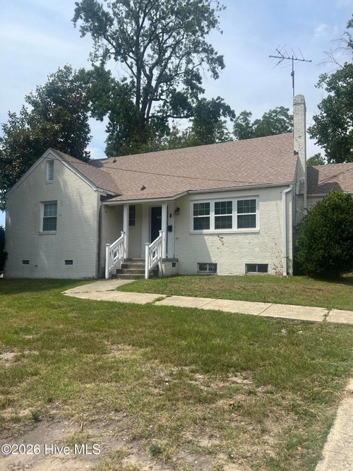 609 E 11th St, Greenville, NC, 27858-3419 | Card Image