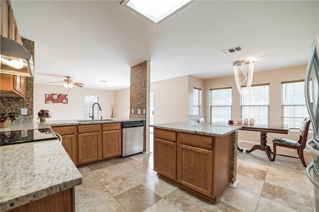 11228 Pickard Ln, House other with 4 bedrooms, 3 bathrooms and 4 parking in Austin TX | Image 10