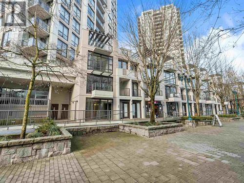 7-1185 The High St, Coquitlam, BC, V3B0A9 | Card Image