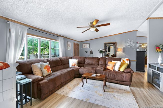2681 Crazyhorse Pass, House other with 3 bedrooms, 2 bathrooms and null parking in Austin TX | Image 10
