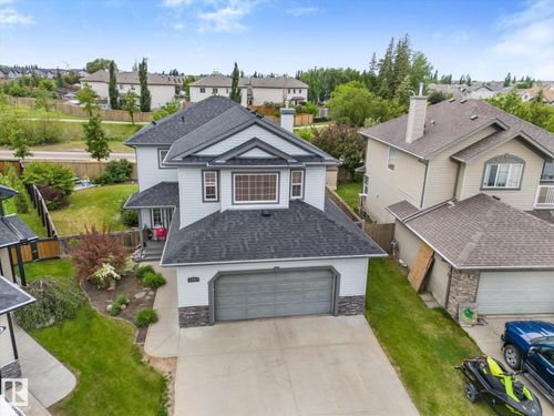 19 Huxley Cove, Spruce Grove, AB, T7X4S5 | Card Image