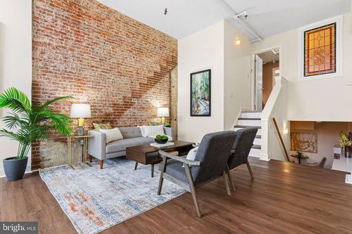 apt-101-50 N Front St, PHILADELPHIA, PA, 19106-2225 | Card Image