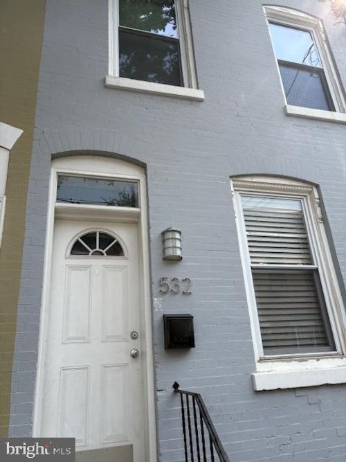 532 Dudley St, PHILADELPHIA, PA, 19148-2519 | Card Image