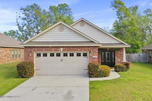 10388 Sweet Bay Dr, Gulfport, MS, 39503-7520 | Card Image