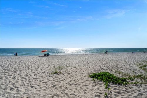 apt-110-1950 Gulf Shore Blvd N, NAPLES, FL, 34102-4681 | Card Image