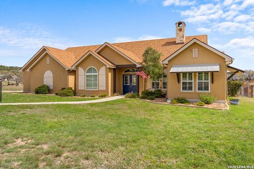 221 Cypress Estates Pkwy, Ingram, TX, 78025-4402 | Card Image