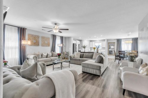 6203 Panda Way, Riverbank, CA, 95367-2578 | Card Image