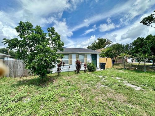 4111 28th St N, ST PETERSBURG, FL, 33714-3919 | Card Image
