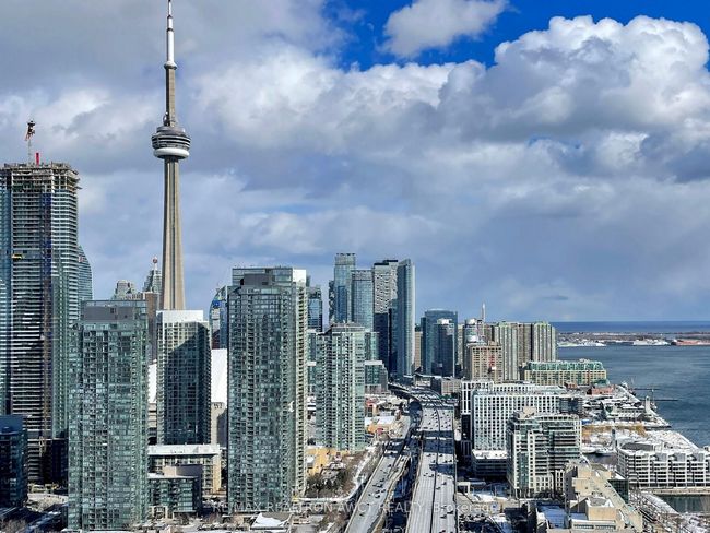 PH02 - 17 Bathurst St, Condo with 3 bedrooms, 3 bathrooms and null parking in Toronto ON | Image 27