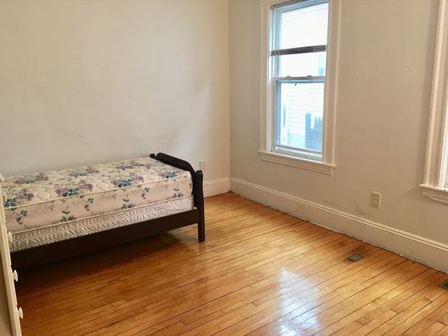 12 Gordon Ter, Home with 11 bedrooms, 5 bathrooms and 9 parking in Newton MA | Image 6