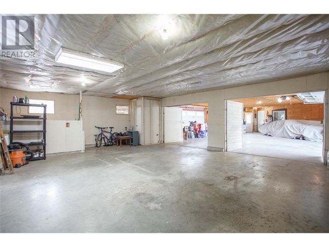 6655 Cosens Bay Rd, House other with 7 bedrooms, 5 bathrooms and 8 parking in Coldstream BC | Image 70