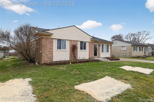 9722 Hamilton St, Van Buren Twp, MI, 48111-1419 | Card Image