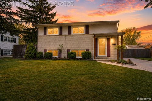 529 John Rolfe Dr, Monroe, MI, 48162-5106 | Card Image