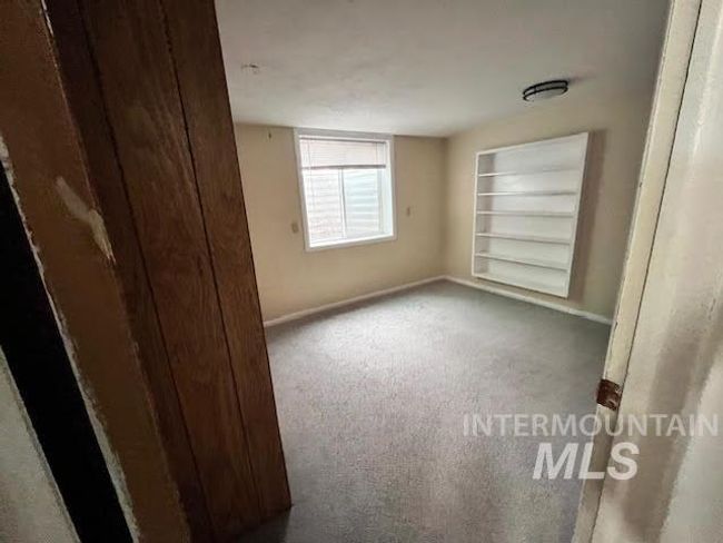 1818 E Terry St, House other with 6 bedrooms, 2 bathrooms and 4 parking in Pocatello ID | Image 27