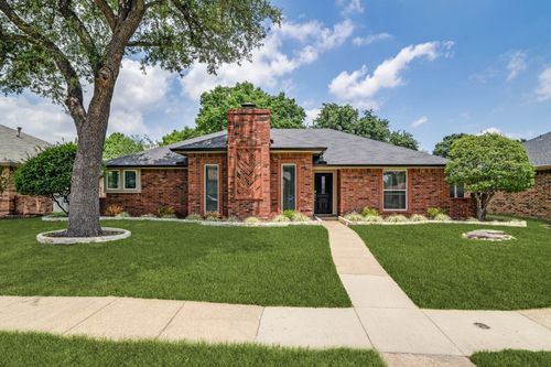 3701 Christopher Dr, Rowlett, TX, 75088-5886 | Card Image