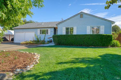 3541 Leland Ln, Ukiah, CA, 95482-6911 | Card Image