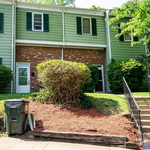 158 Scarborough Pl, CHARLOTTESVILLE, VA, 22903-6546 | Card Image