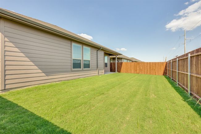 1036 Kirkham Way, House other with 5 bedrooms, 3 bathrooms and null parking in Justin TX | Image 23