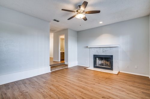 10100-3635 Garden Brook Dr, Farmers Branch, TX, 75234-2478 | Card Image
