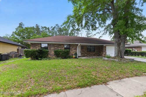 3916 Hunters Lake Cir W, Jacksonville, FL, 32210-4666 | Card Image