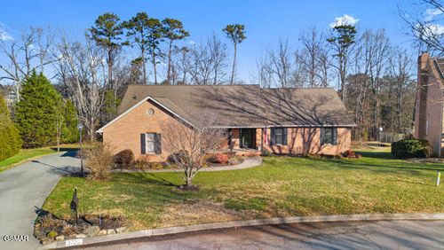 3720 Whitworth Dr, Knoxville, TN, 37938-4227 | Card Image